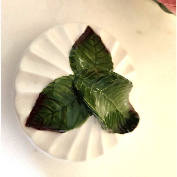 Teapot-Pacific Rim-White-Pink Roses-Green Leaves-Embossed-Holds 4 Cups - Picture 10 of 14